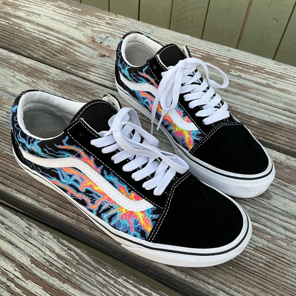 Vans Old Skool Electric Flames Mens Size 9 Skateboarding Glow In Dark Sneakers